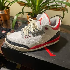 Air Jordan 3 retro / fire, red, silver, black, and white